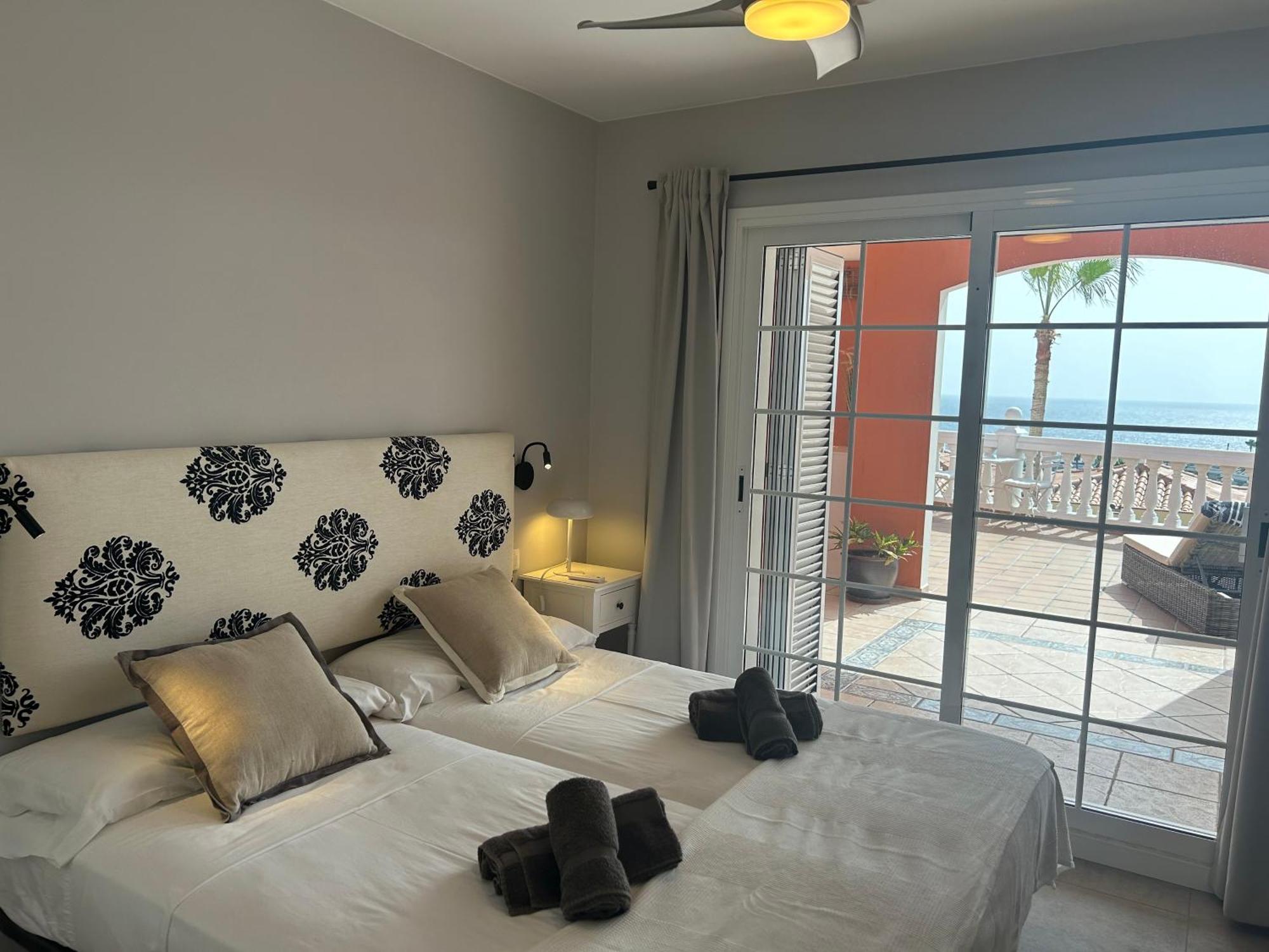 Playa Del Duque-Amazing Views 2 Bedroom Costa Adeje  Exterior photo